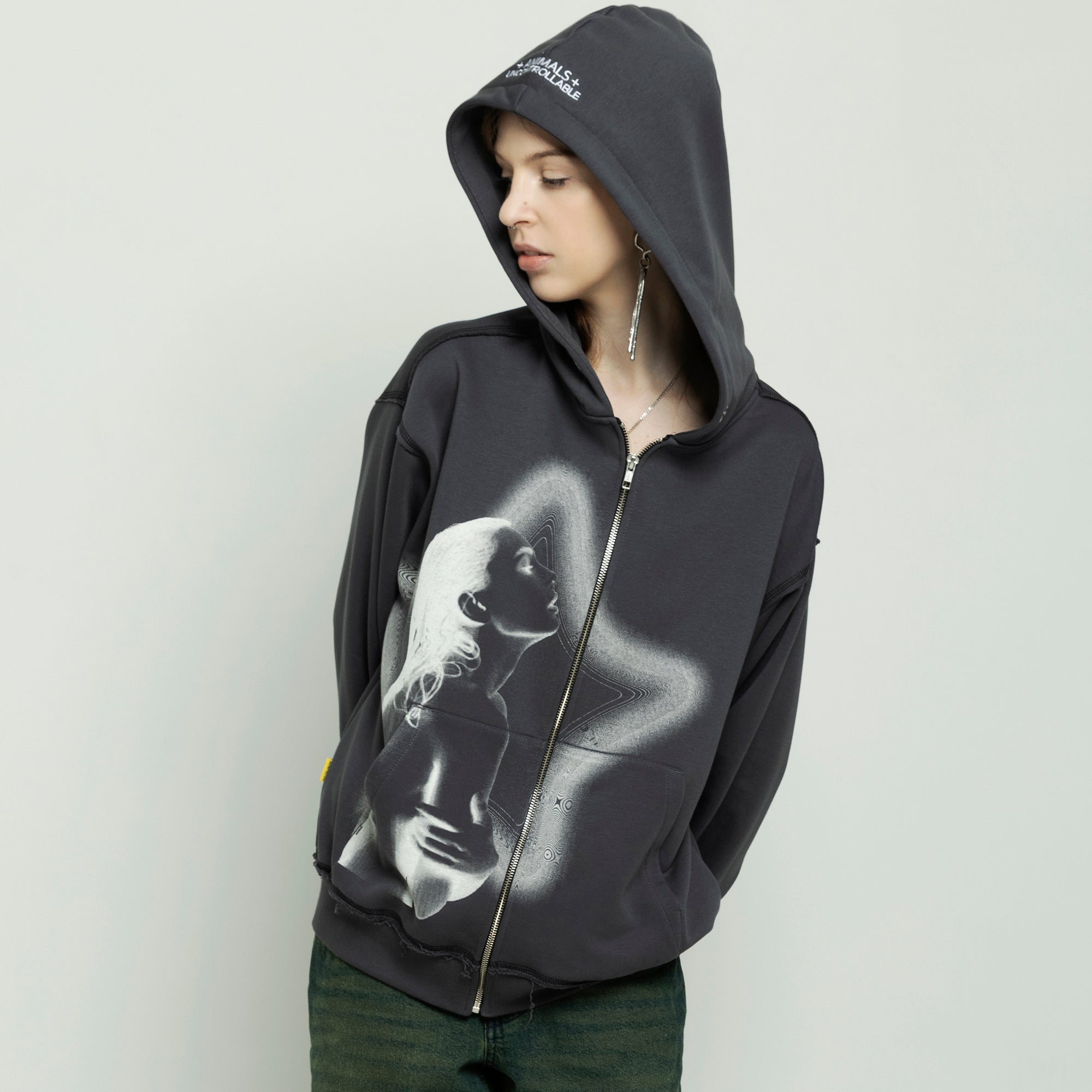 SAMPLE PROFILE graphite zipped hoodie