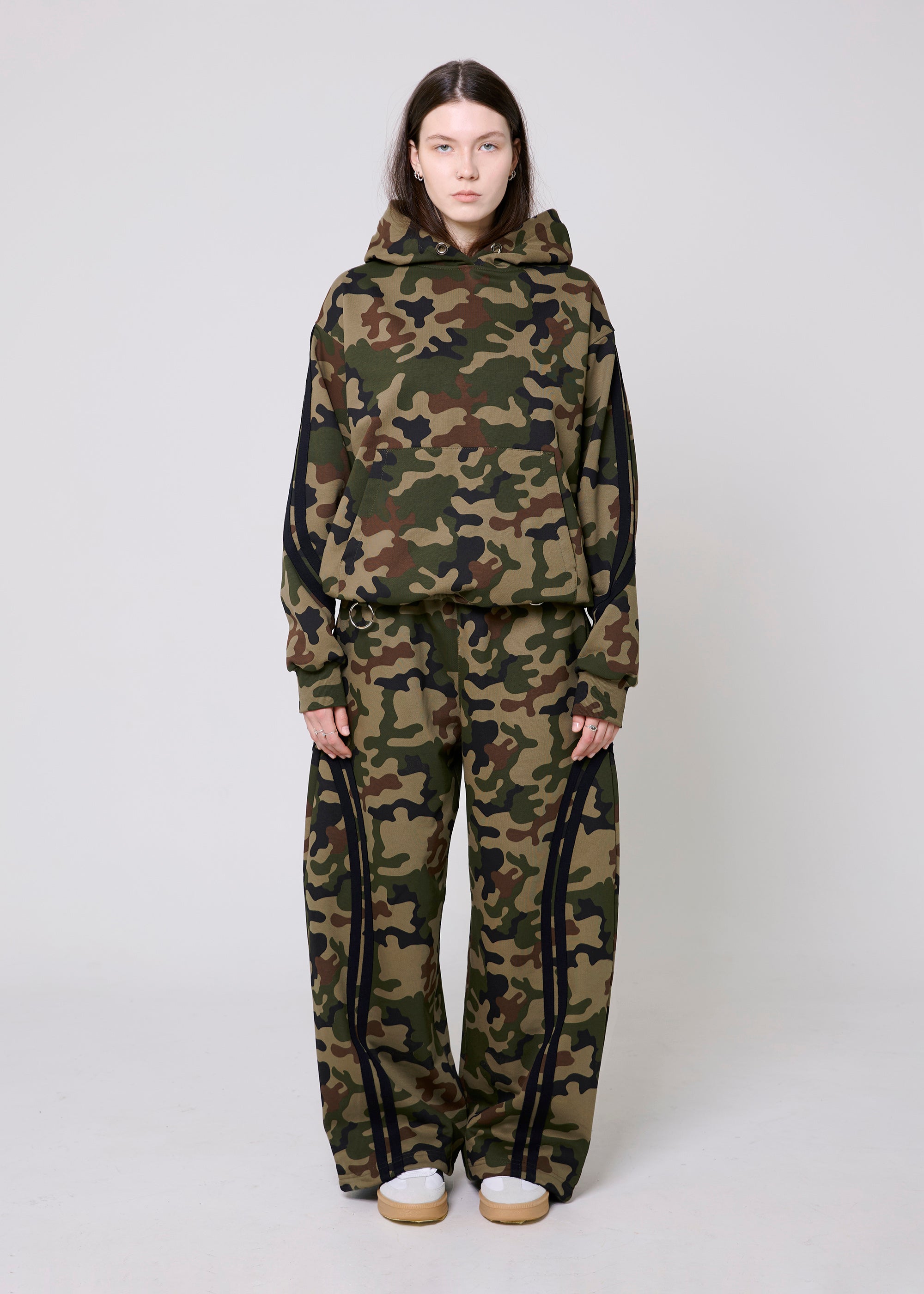 BASIC ARMY hoodie