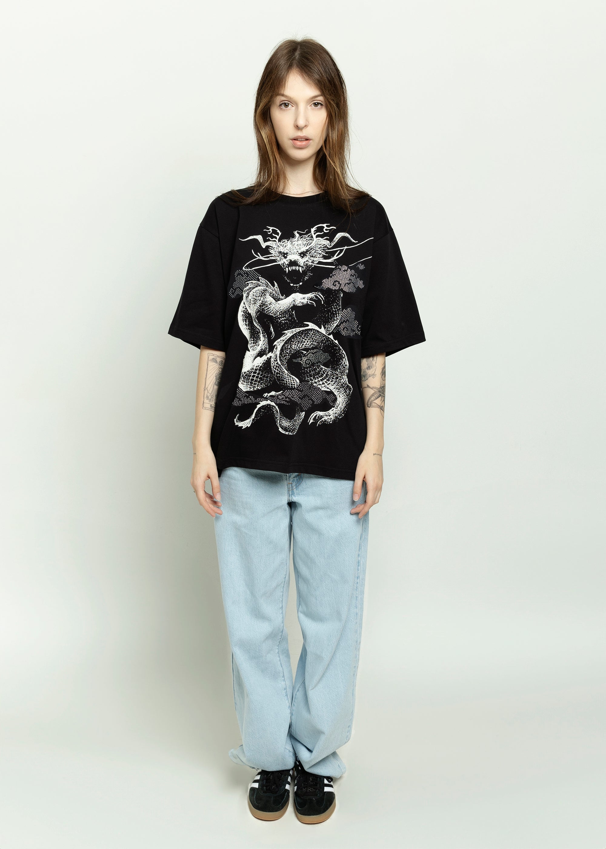 DRAGON black t-shirt