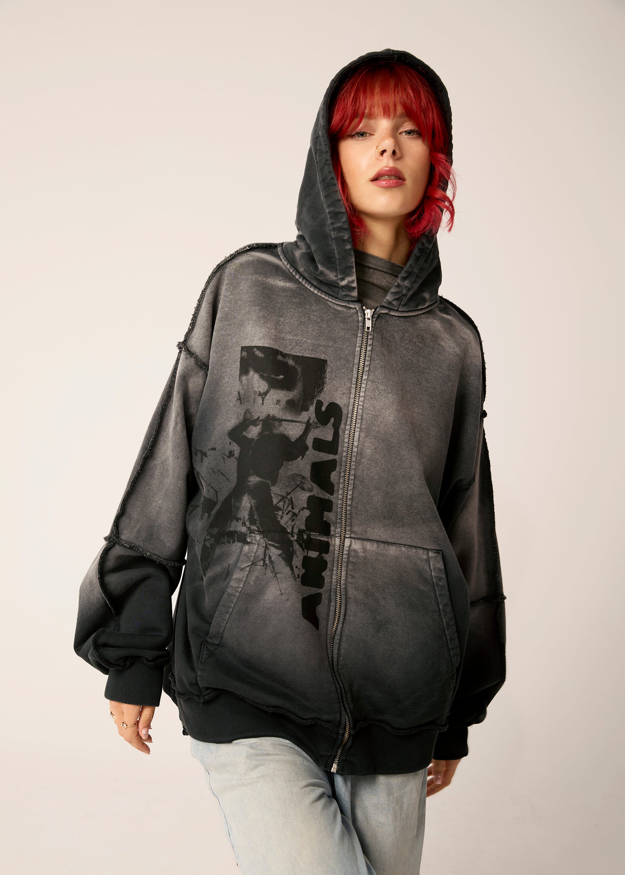 PERFORMANCE washed zipped hoodie