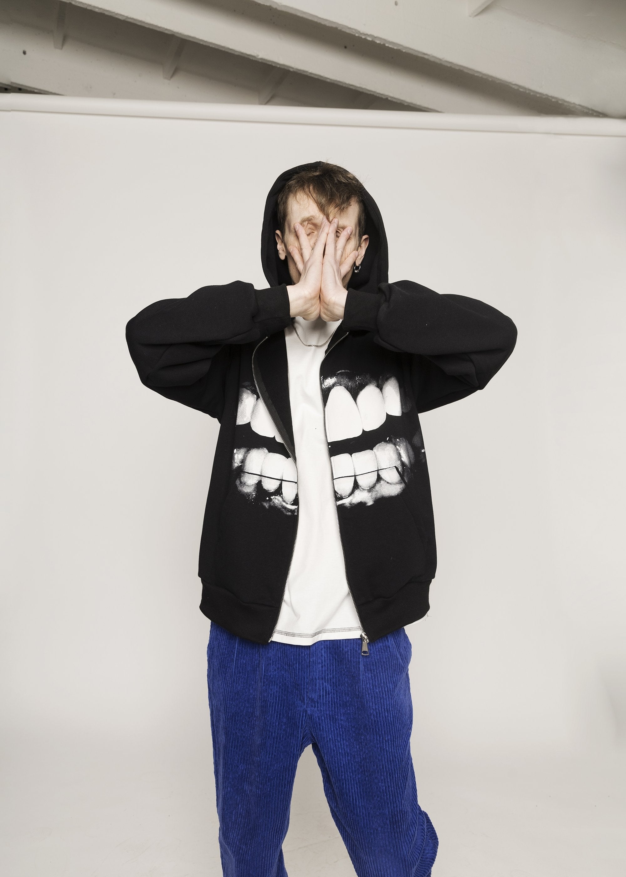 SAMPLE TEETH hoodie