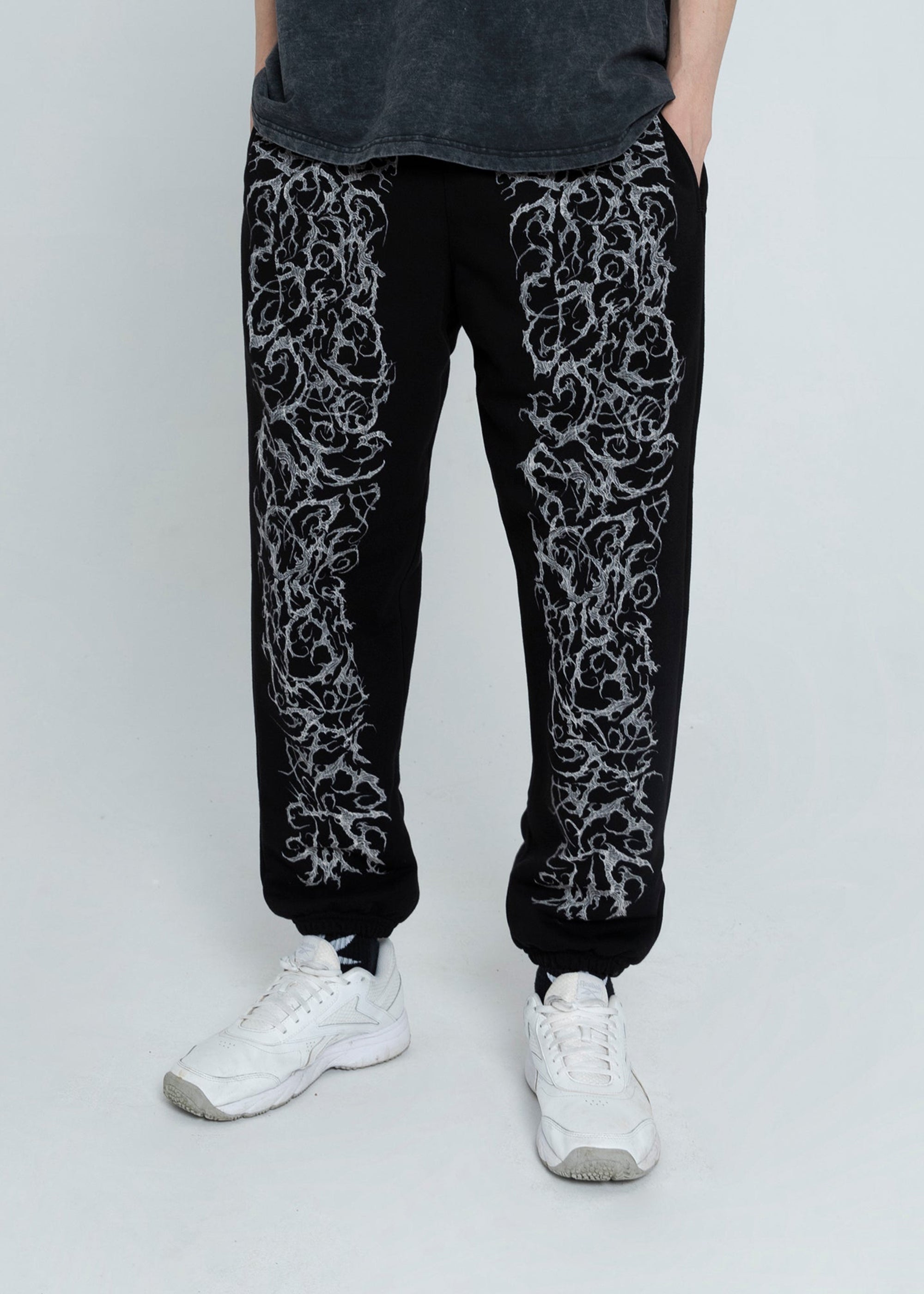 THORNS black sweatpants