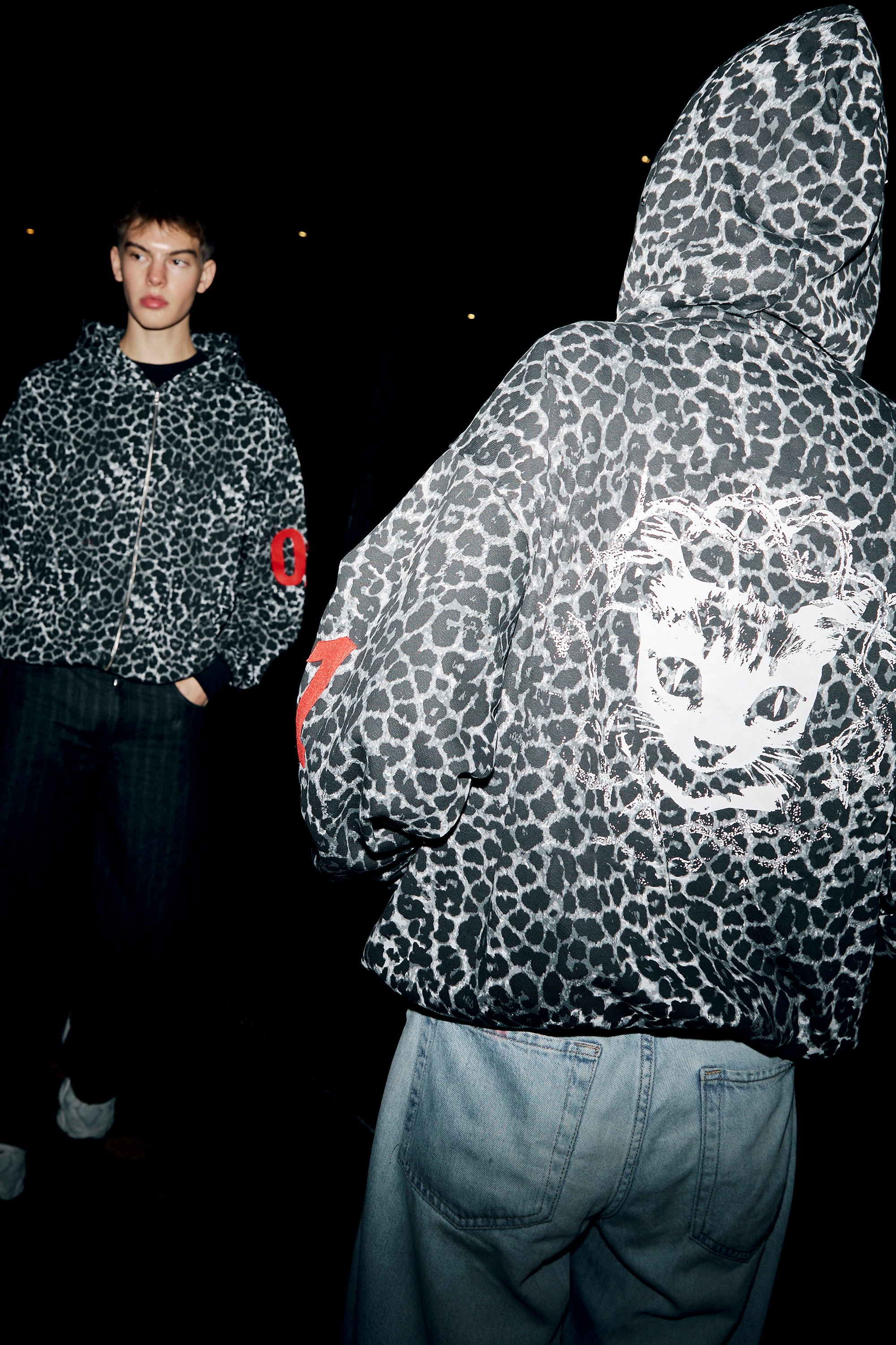 SNOW KITTEN zipped hoodie PRE-ORDER