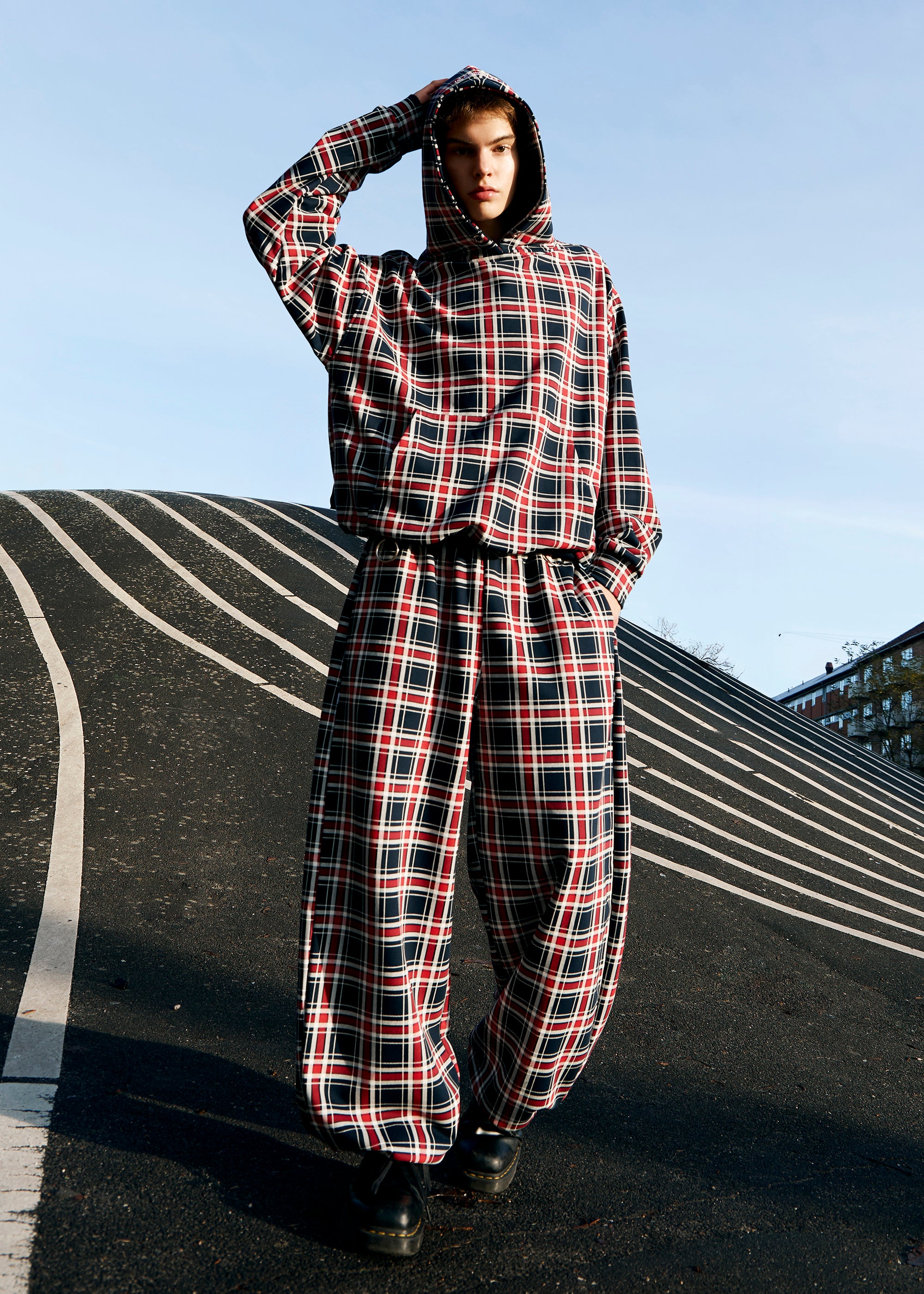 BUBBLE TARTAN NAVY sweatpants